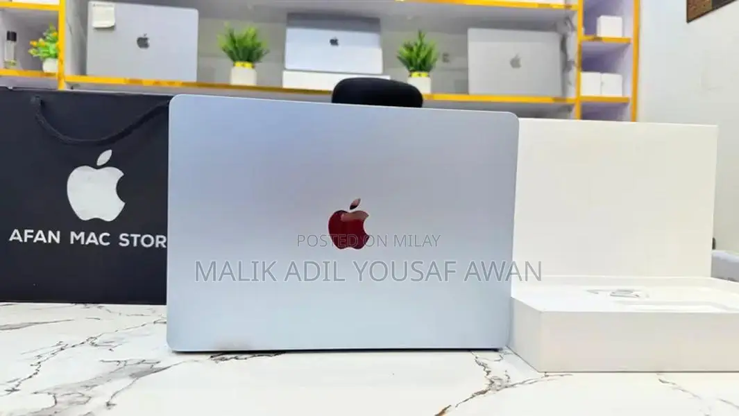 Apple MacBook Air M4 2025 Ultra-Slim Laptop
