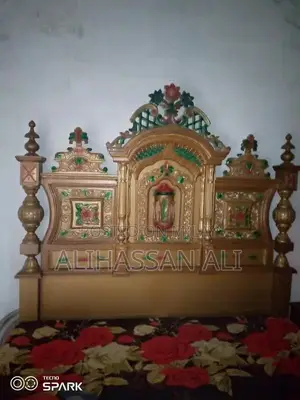 Wooden Complete Bedroom Furniture Set with Bed and Side Tables