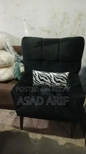 Photo - Molty Foam High-Quality Comfort Chair