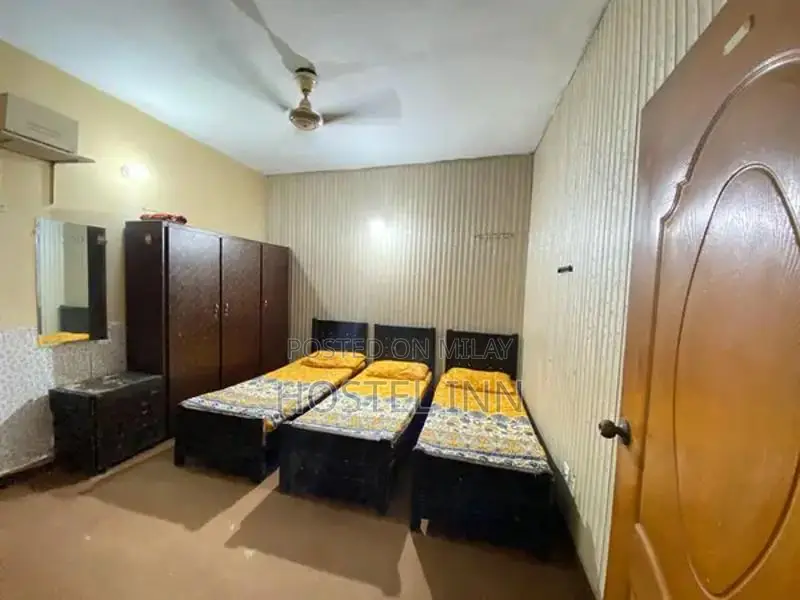 KIPS Entry Test Student Hostel with Shared Rooms