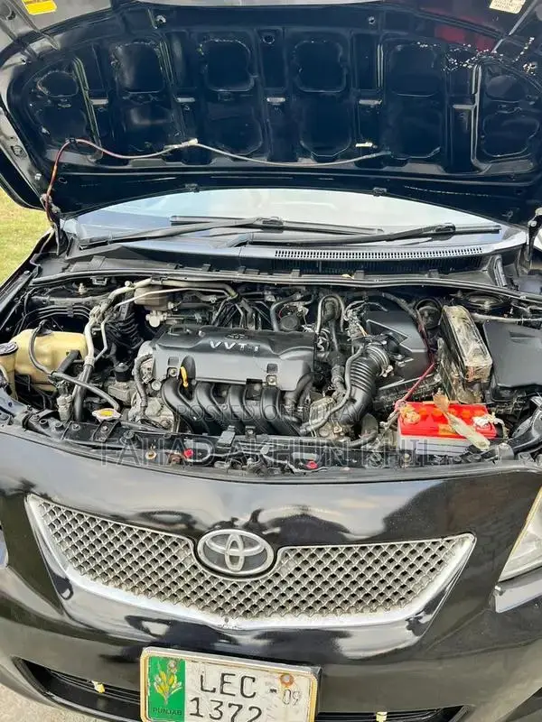 XLI Black Sedan 2009 - Well-Maintained Compact Car