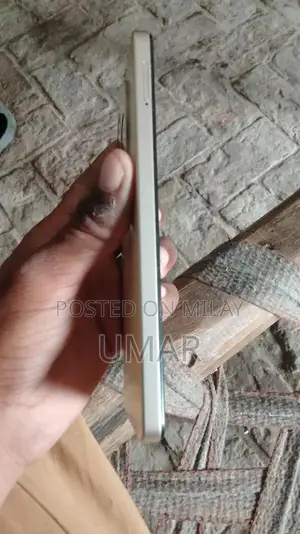 Smart 8 Pro Smartphone - 4GB RAM, 128GB Storage