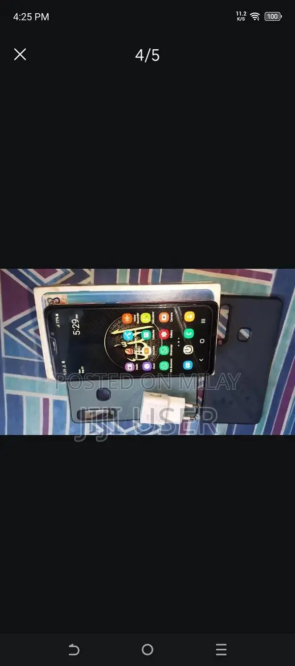 Smartphone with Large Storage and Box Charger