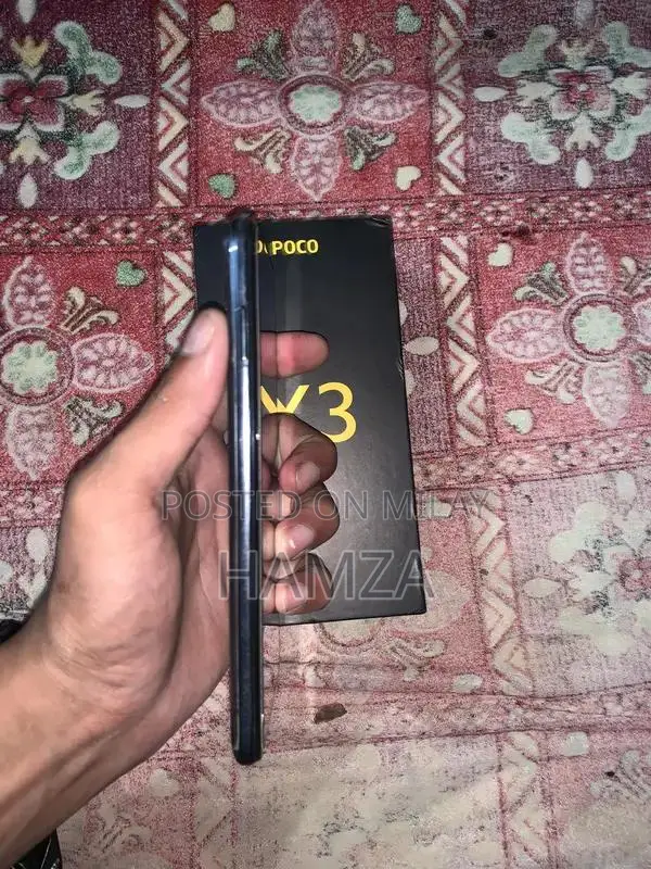 High-Performance Gaming Smartphone with Long Battery Life