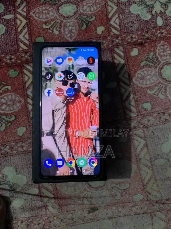 High-Performance Gaming Smartphone with Long Battery Life