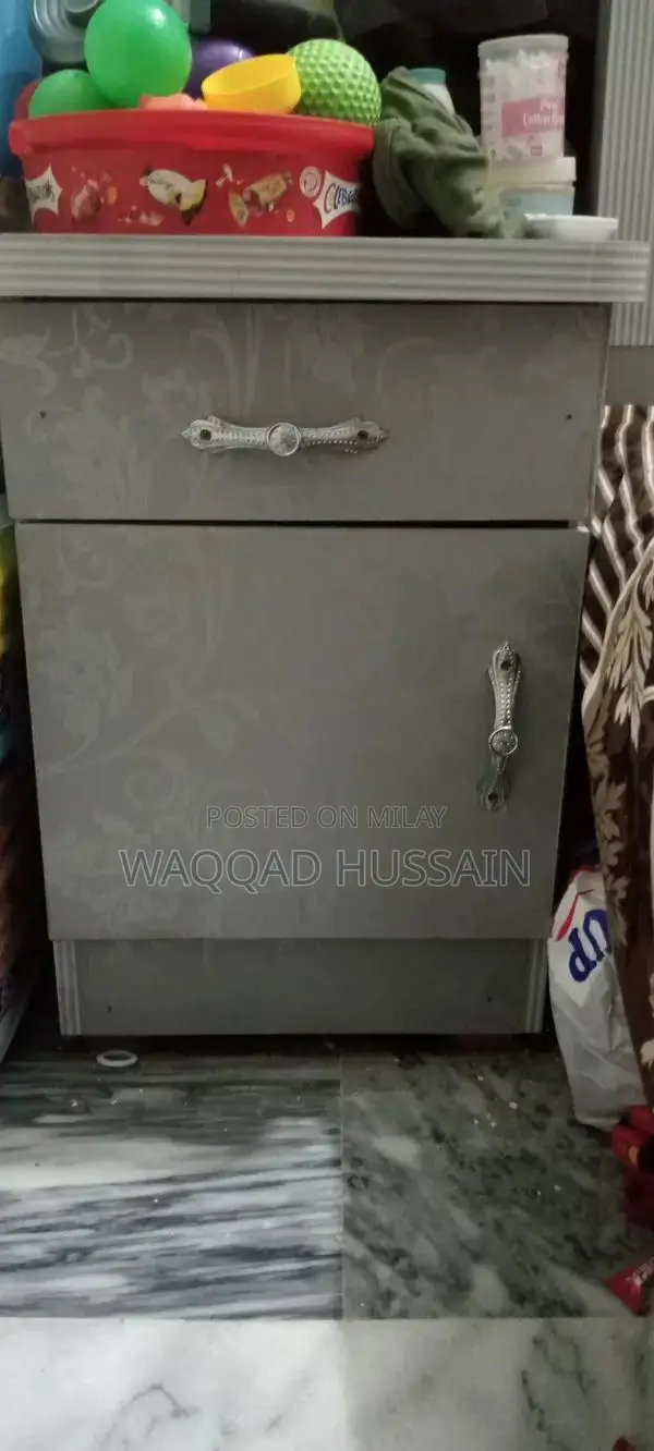 Grey Wooden Bedroom Furniture Set with Wardrobe and Side Tables