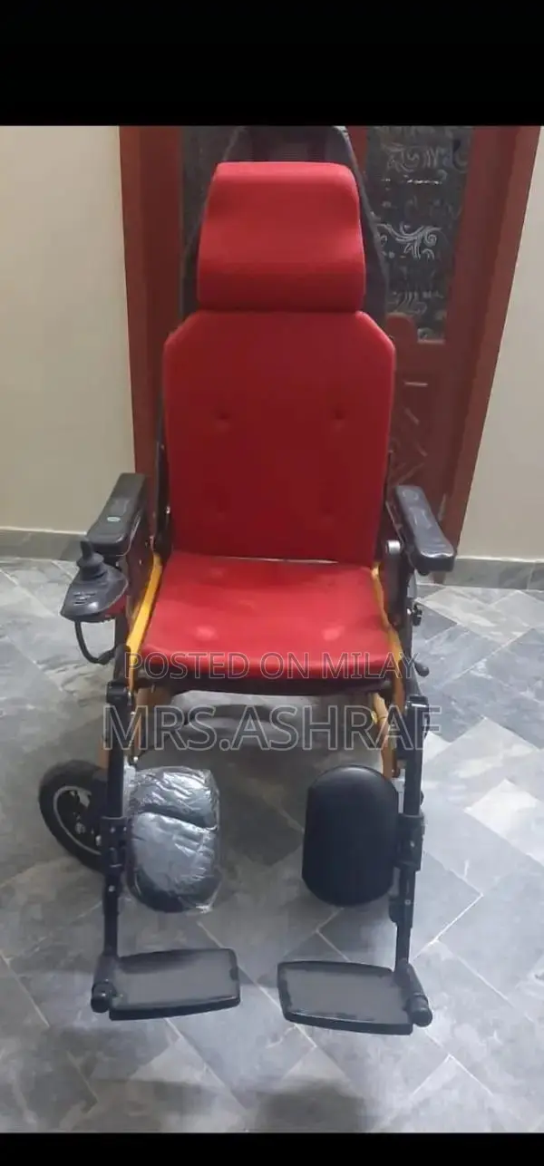 Fully Functional Electronic Wheelchair with Remote Control