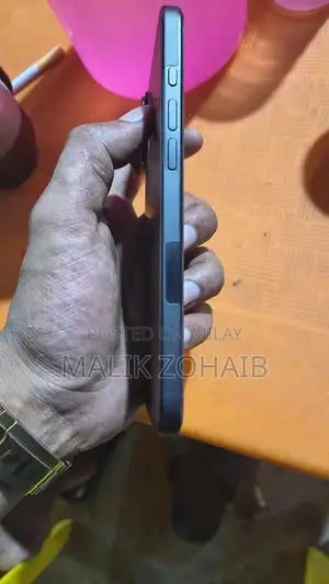 Apple iPhone 16 Plus 128GB Excellent Condition Smartphone