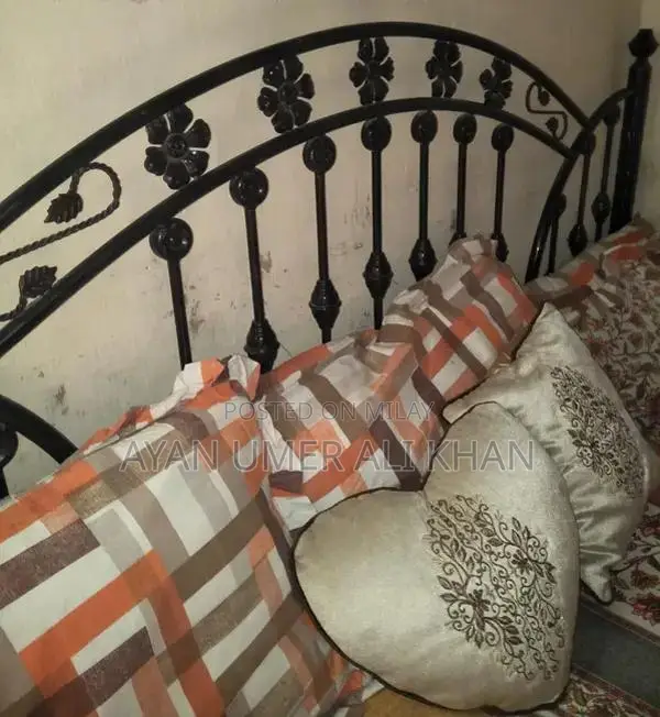 King Size Black Iron Bed Frame with Mattress