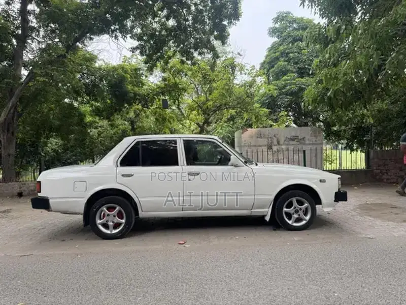 1976 Toyota Corona Classic Vintage Sedan - Collector's Gem