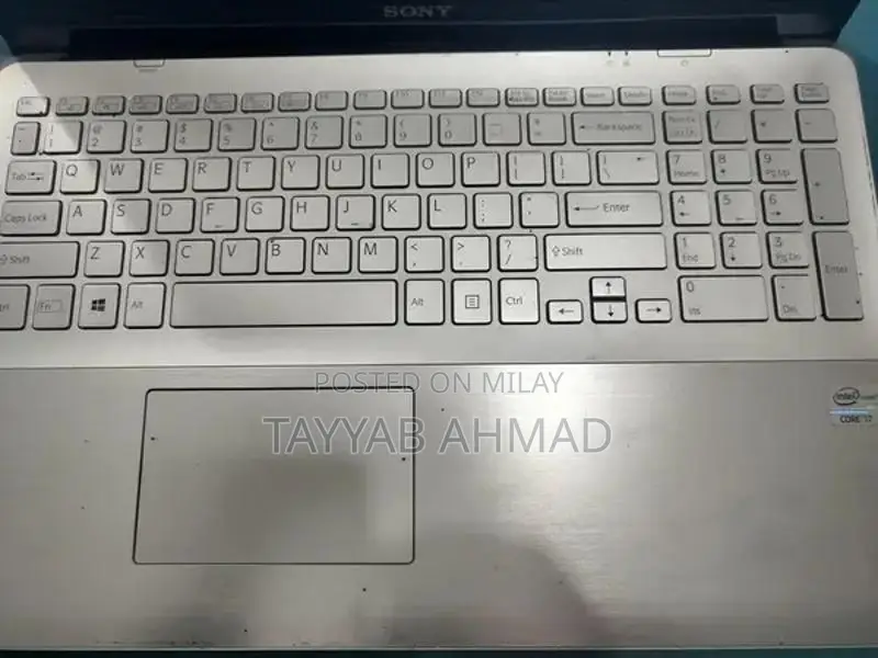 Sony Core i7 Laptop with SSD - Needs Repair