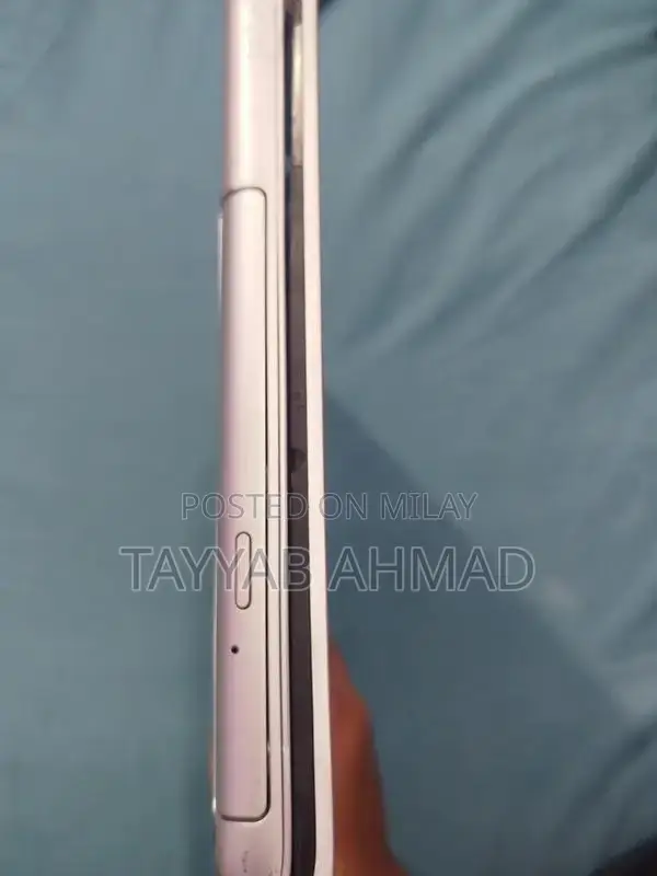 Sony Core i7 Laptop with SSD - Needs Repair