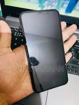 Refurbished Apple iPhone 11 Pro Max 64GB Smartphone