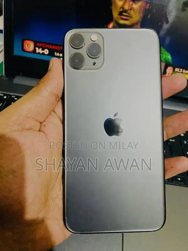 Refurbished Apple iPhone 11 Pro Max 64GB Smartphone