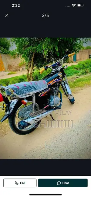 Photo - Honda CG125 Motorcycle 2018 Edition