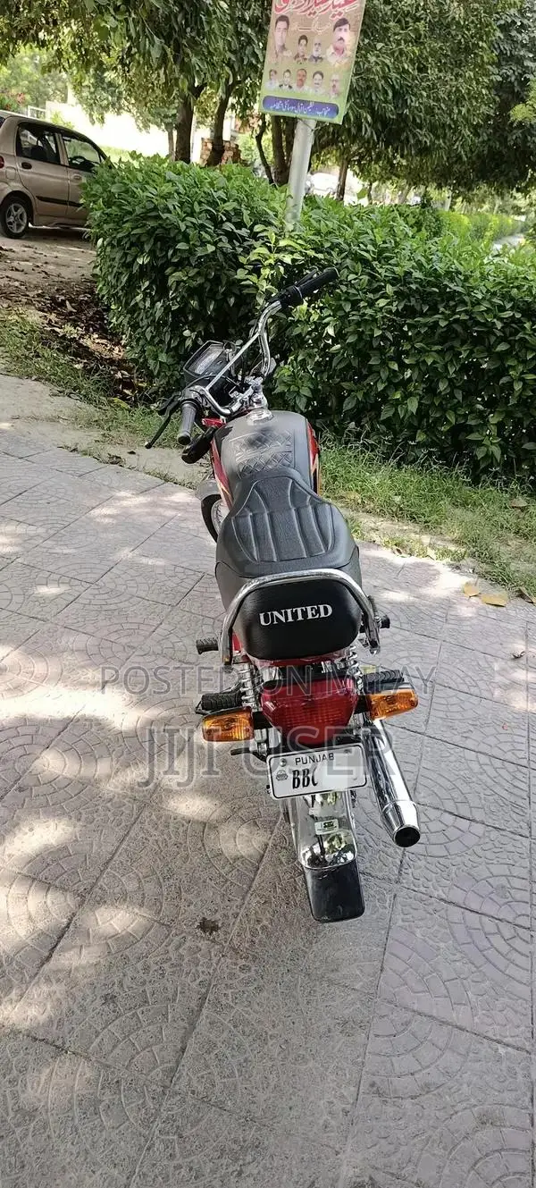 2025 Bike - Lightly Used Premium Model