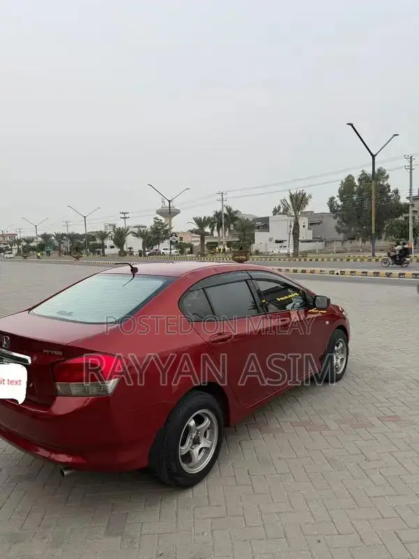 Honda City 2010 Sedan - Immaculate Condition Low Mileage Vehicle