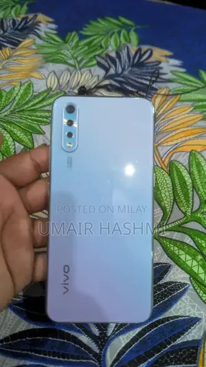 Vivo S1 Smartphone Mid-Range Mobile Device