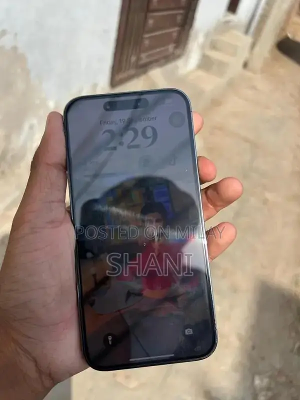 128GB Deep Purple Smartphone in Excellent Condition