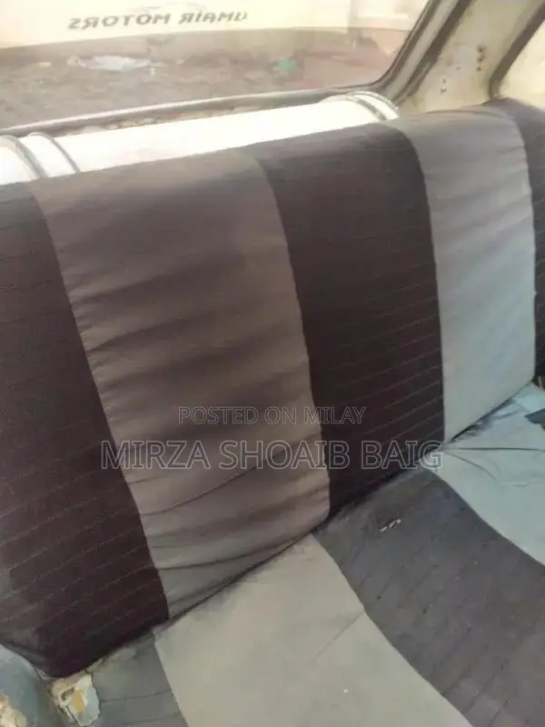 Reliable Sedan Vehicle with Multiple Configuration Options