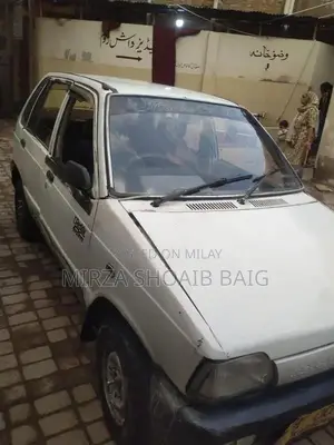 Reliable Sedan Vehicle with Multiple Configuration Options