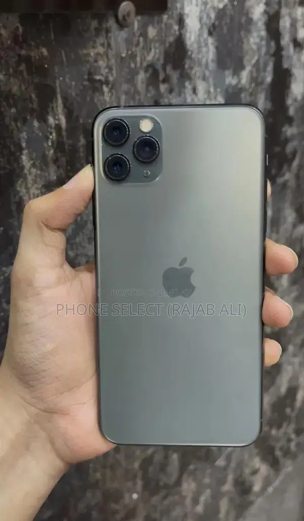 Apple iPhone 11 Pro Max - 64GB JV Smartphone