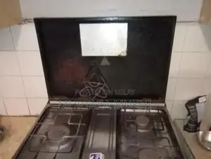 Photo - 3 Burner Gas Cooking Range for Kitchen Cooking