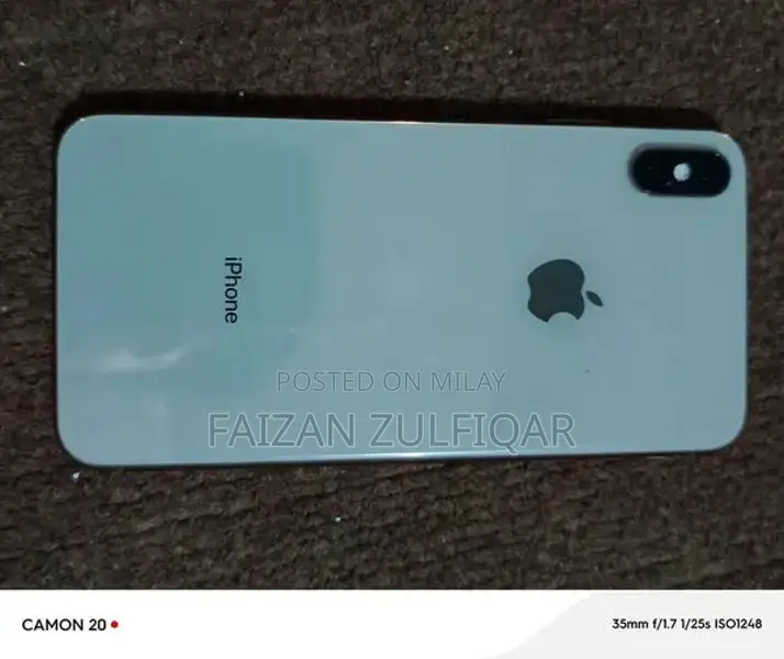 Apple XS Max 256GB Dual SIM Smartphone