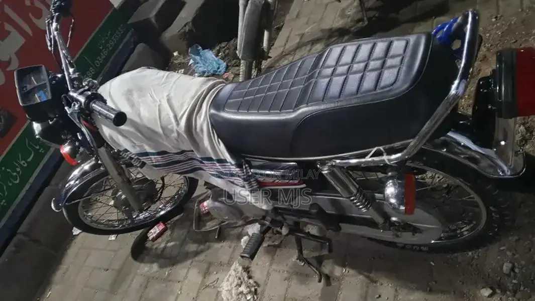 Honda CG 125 Motorcycle 2019 Model