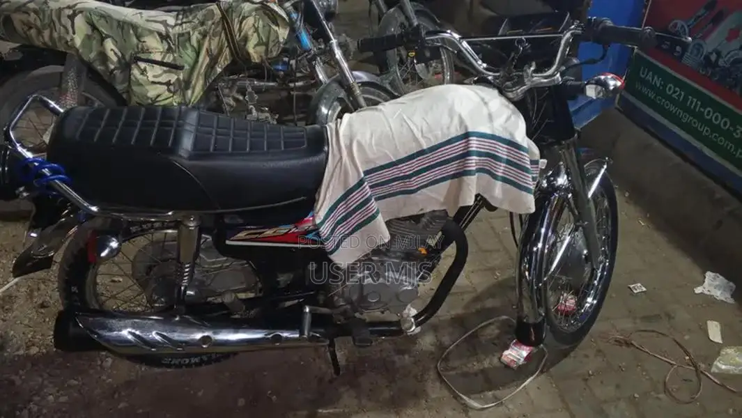 Honda CG 125 Motorcycle 2019 Model