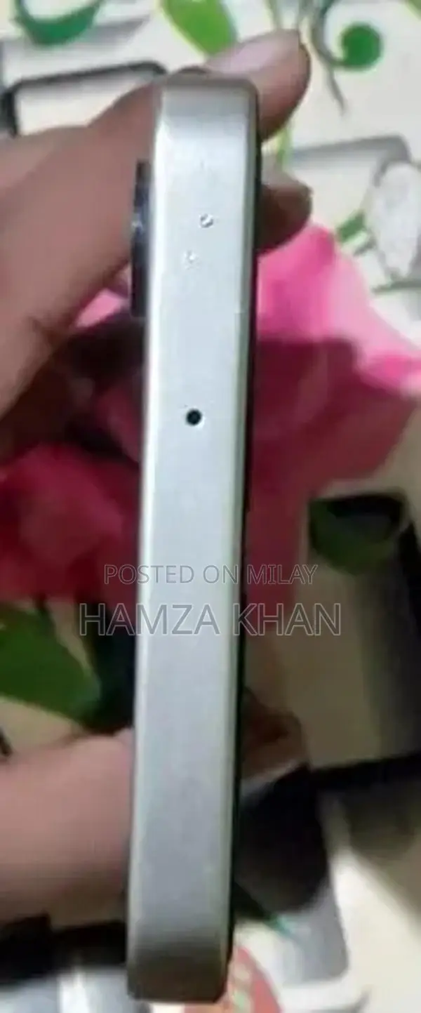 Samsung Galaxy A06 Smartphone - 4GB RAM, 64GB Storage