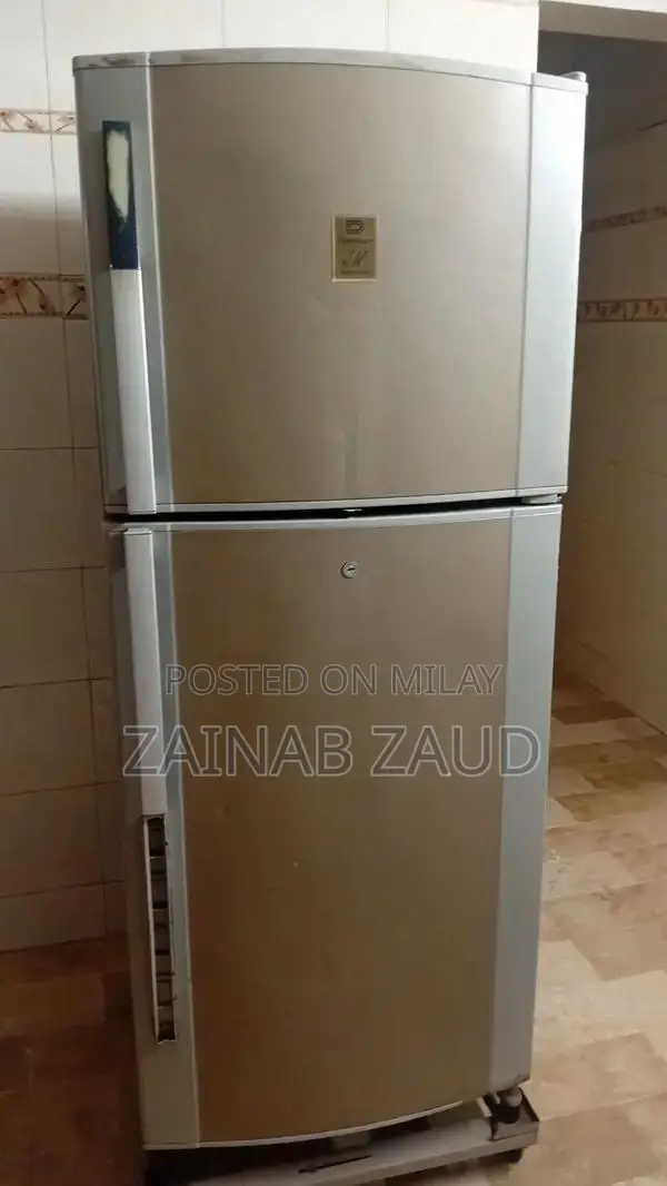 16 cu. ft. Refrigerator - Spacious Home Cooling Solution