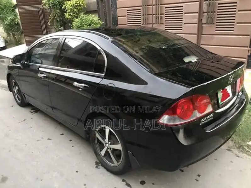 Honda Civic Oriel Prosmetic Sedan - 2010 Full Option Model