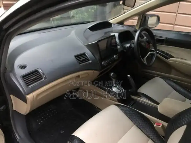 Honda Civic Oriel Prosmetic Sedan - 2010 Full Option Model