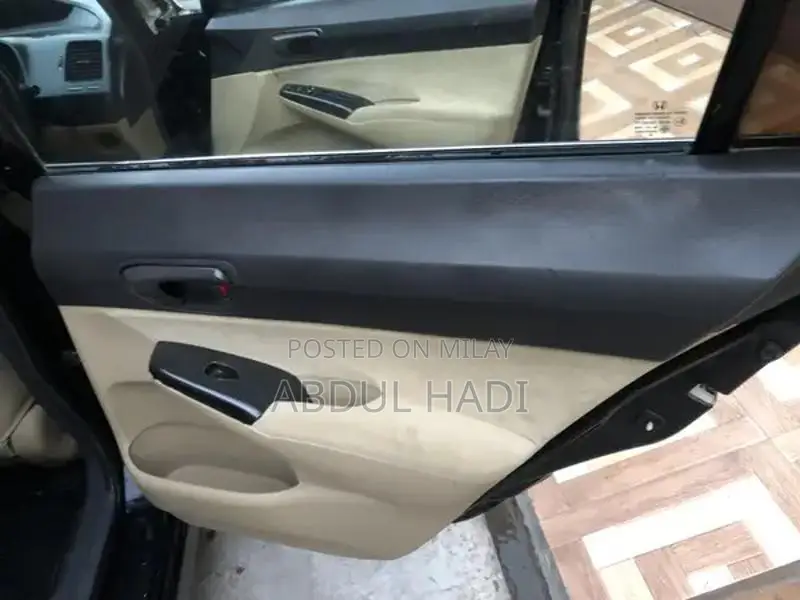 Honda Civic Oriel Prosmetic Sedan - 2010 Full Option Model