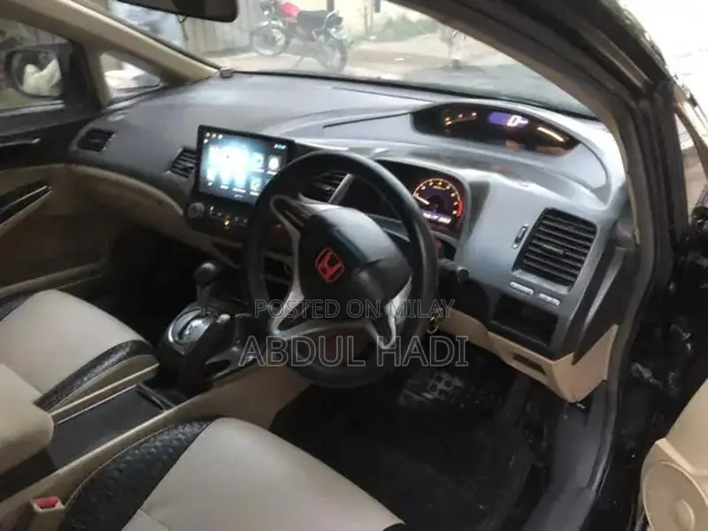 Honda Civic Oriel Prosmetic Sedan - 2010 Full Option Model