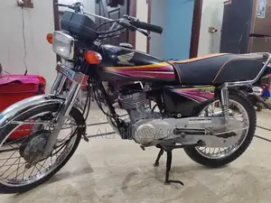 Honda CG 125 Motorcycle 2011 Model