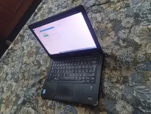 Photo - Dell Latitude E7250 Ultrabook Business Laptop