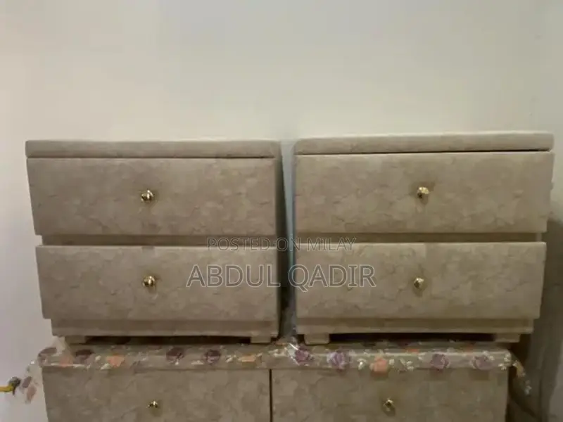 King Size Bedroom Furniture Set: Nightstand and Dressing Table