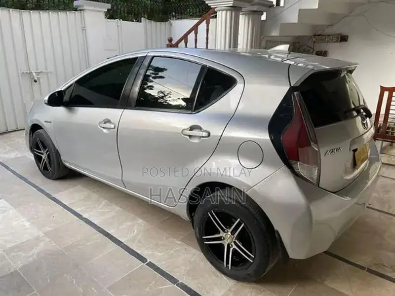 Toyota Aqua S Key Compact Hatchback