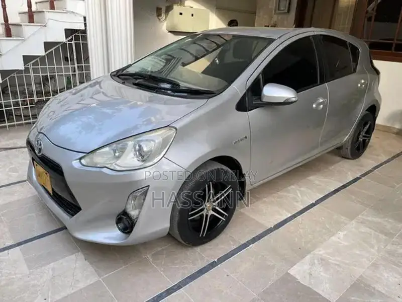 Toyota Aqua S Key Compact Hatchback