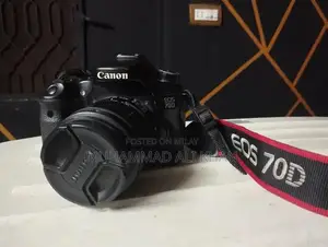 Photo - Canon EOS 70D DSLR Camera with 18-55mm Lens