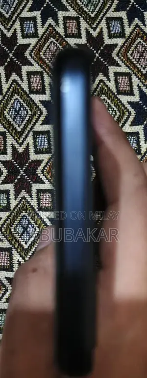 Smartphone with 8/128 Storage Excellent Condition