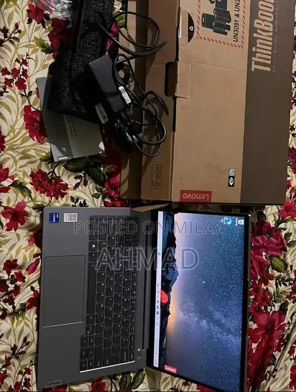 CM Laptop: 10/10 Boxed High-Definition Portable Computer