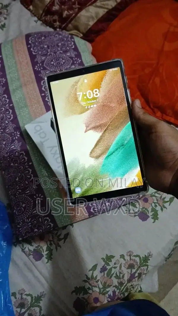 Samsung Lite Tablet with Extra Covers