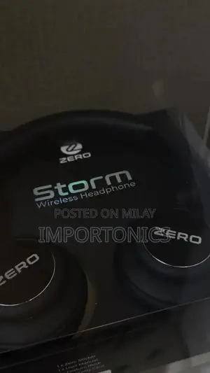 Photo - Storm Bluetooth Speaker and Headphones - Black Edition