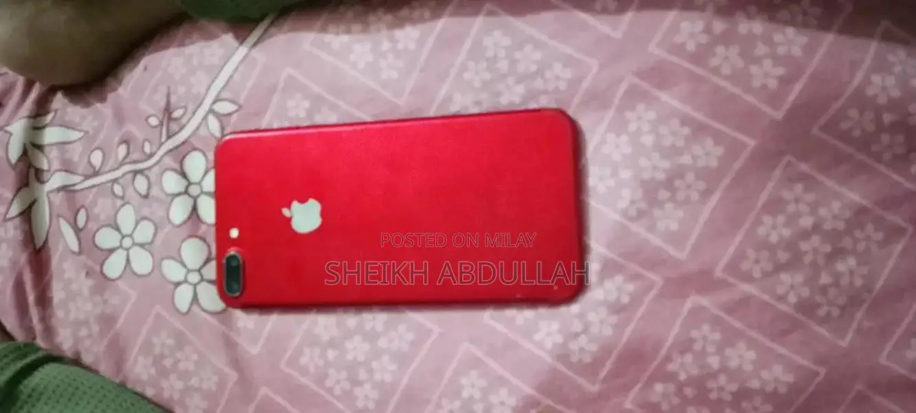 Apple iPhone 7 Plus Smartphone with 128GB Storage