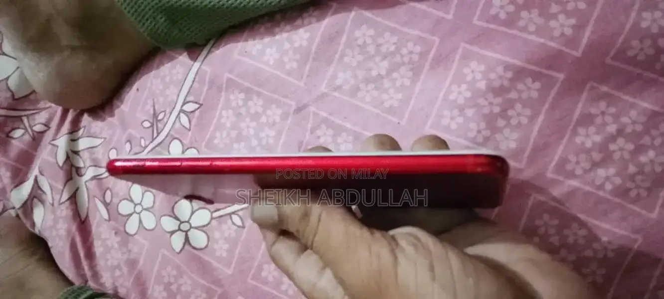 Apple iPhone 7 Plus Smartphone with 128GB Storage