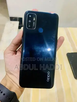 Photo - Oppo A53 Budget Smartphone with Compact Design