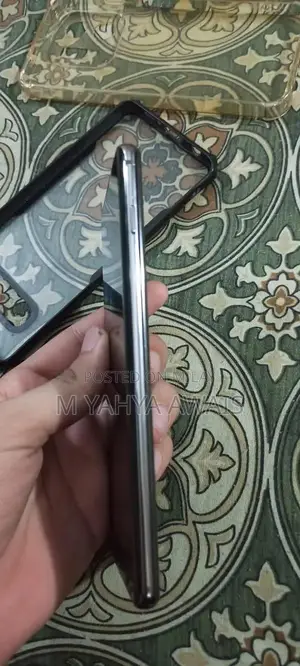 Samsung Galaxy S10 Plus Smartphone 6GB RAM 128GB Storage